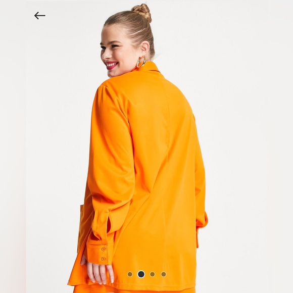 Plus Size Extro & Vert Oversized Utility Button Down - Picture 3 of 3